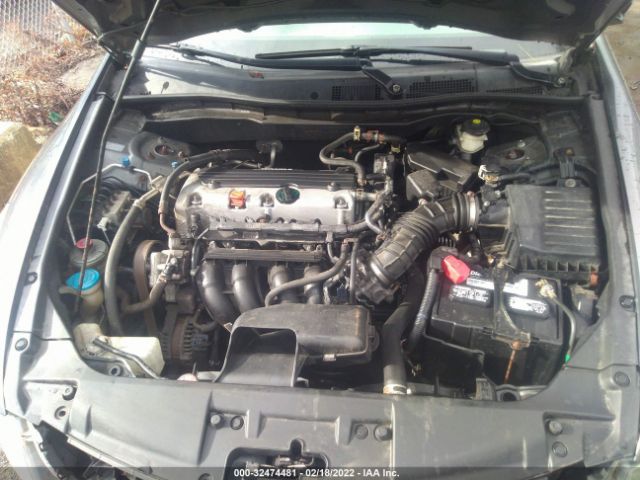 Photo 9 VIN: 1HGCP2F3XAA075064 - HONDA ACCORD SDN 