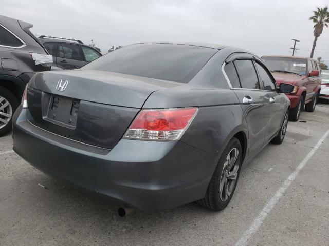 Photo 3 VIN: 1HGCP2F3XAA081379 - HONDA ACCORD LX 