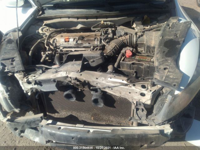 Photo 5 VIN: 1HGCP2F3XAA099851 - HONDA ACCORD SDN 