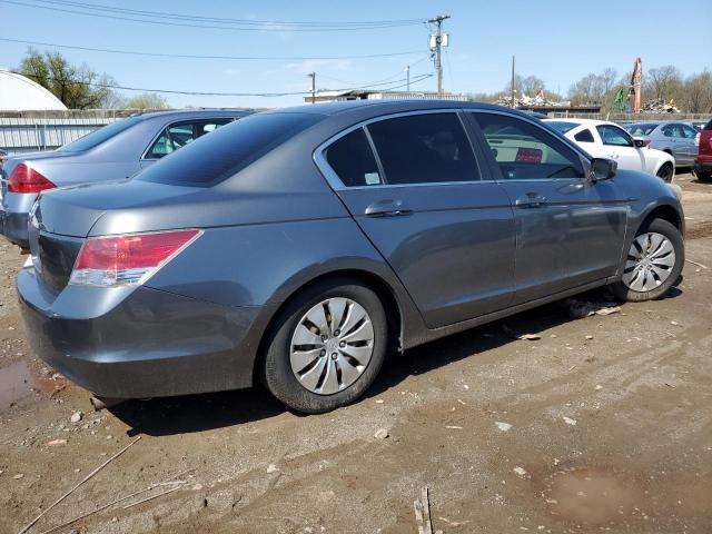 Photo 2 VIN: 1HGCP2F3XAA103848 - HONDA ACCORD 