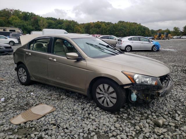 Photo 3 VIN: 1HGCP2F3XAA109262 - HONDA ACCORD LX 