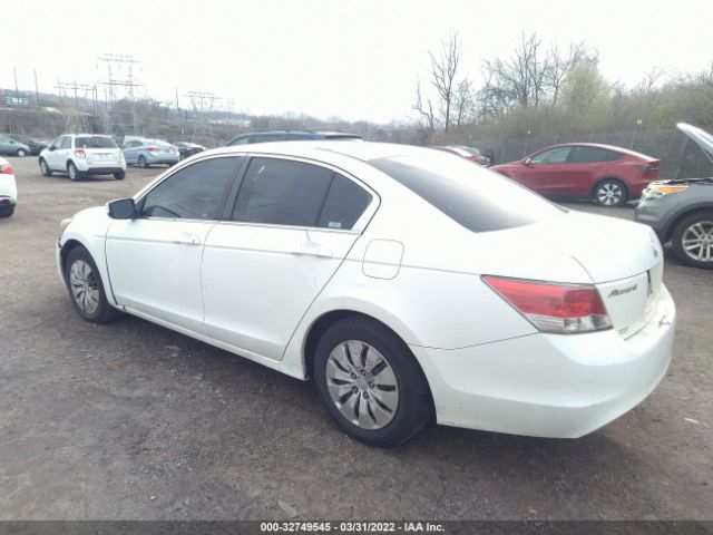 Photo 2 VIN: 1HGCP2F3XAA120181 - HONDA ACCORD SDN 