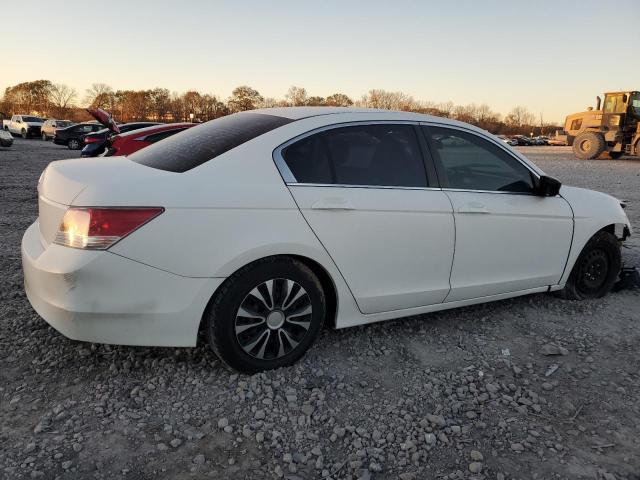 Photo 2 VIN: 1HGCP2F3XAA125252 - HONDA ACCORD 