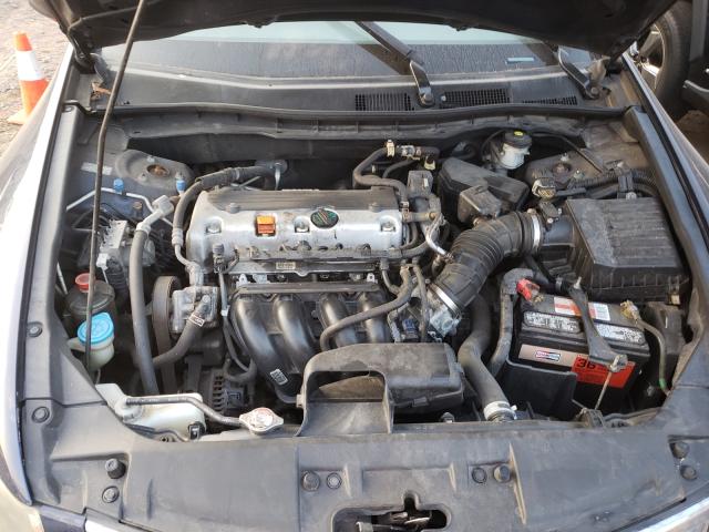 Photo 6 VIN: 1HGCP2F3XAA136834 - HONDA ACCORD LX 