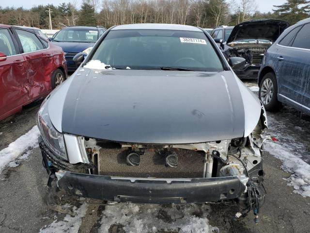 Photo 4 VIN: 1HGCP2F3XAA158574 - HONDA ACCORD 