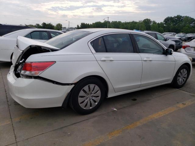 Photo 2 VIN: 1HGCP2F3XAA171535 - HONDA ACCORD LX 