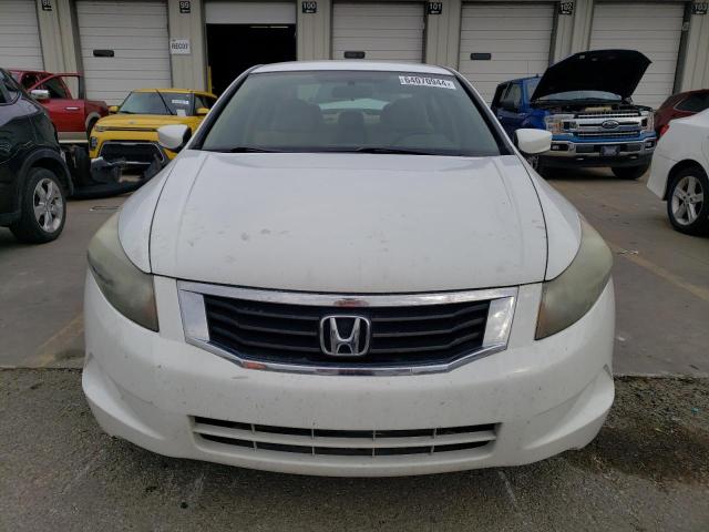 Photo 4 VIN: 1HGCP2F3XAA171535 - HONDA ACCORD LX 