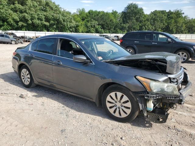 Photo 3 VIN: 1HGCP2F3XBA009602 - HONDA ACCORD 