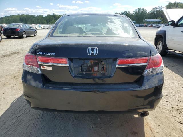 Photo 5 VIN: 1HGCP2F3XBA013665 - HONDA ACCORD LX 