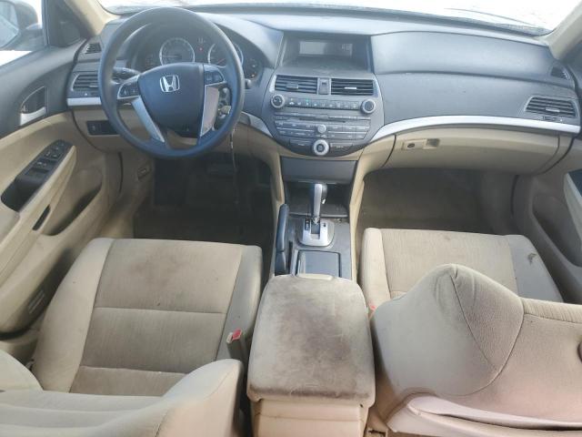 Photo 7 VIN: 1HGCP2F3XBA026674 - HONDA ACCORD LX 