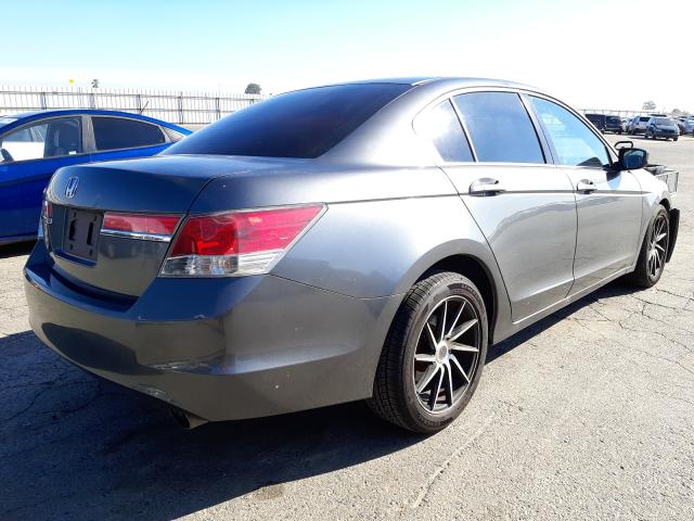 Photo 3 VIN: 1HGCP2F3XBA028604 - HONDA ACCORD LX 