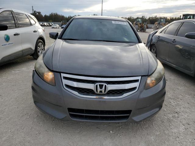 Photo 4 VIN: 1HGCP2F3XBA041398 - HONDA ACCORD 