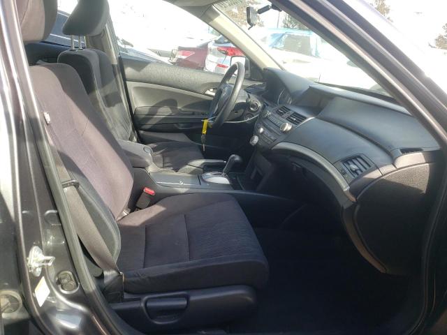 Photo 4 VIN: 1HGCP2F3XBA054846 - HONDA ACCORD LX 