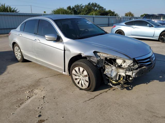 Photo 3 VIN: 1HGCP2F3XBA059352 - HONDA ACCORD 