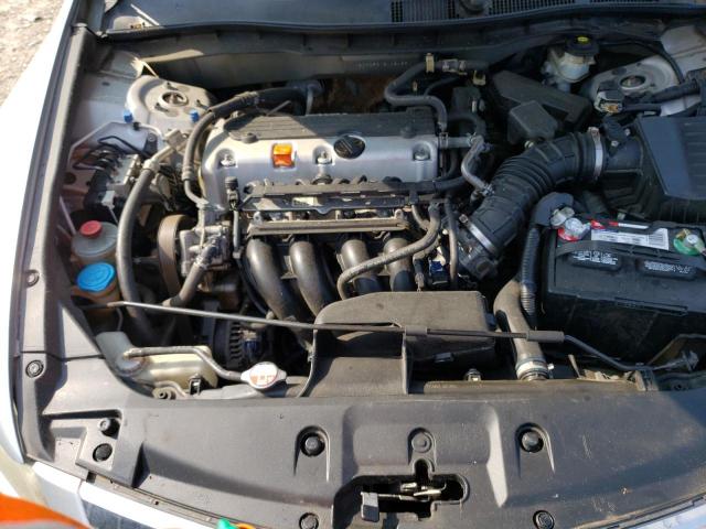 Photo 10 VIN: 1HGCP2F3XBA084591 - HONDA ACCORD 