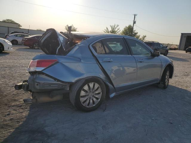 Photo 2 VIN: 1HGCP2F3XBA104015 - HONDA ACCORD LX 