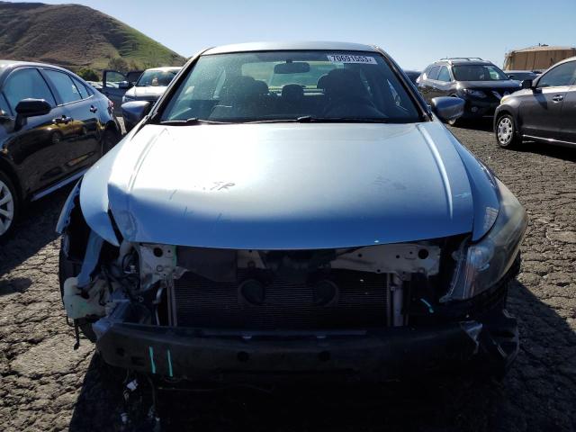 Photo 4 VIN: 1HGCP2F3XBA118724 - HONDA ACCORD LX 