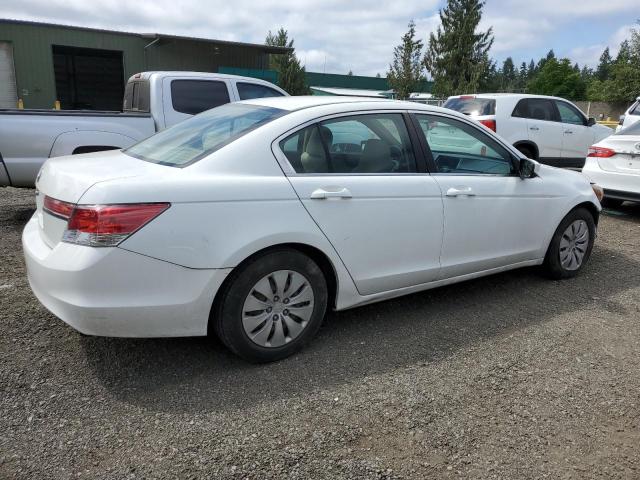 Photo 2 VIN: 1HGCP2F3XBA123129 - HONDA ACCORD LX 