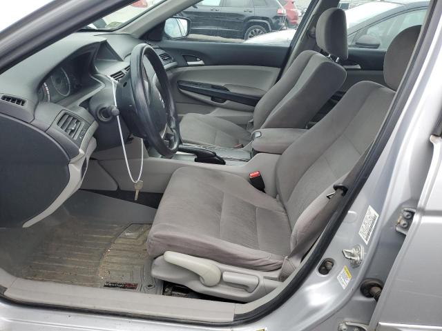 Photo 6 VIN: 1HGCP2F3XBA155482 - HONDA ACCORD LX 