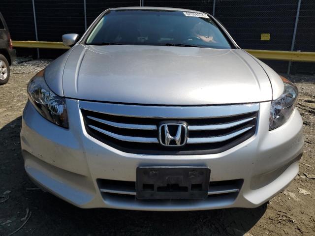 Photo 4 VIN: 1HGCP2F3XCA044416 - HONDA ACCORD LX 