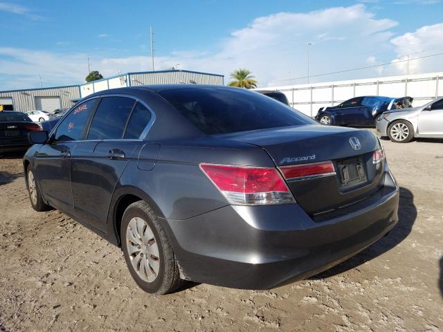 Photo 2 VIN: 1HGCP2F3XCA126193 - HONDA ACCORD LX 