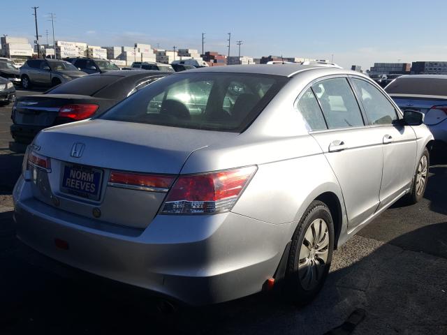 Photo 3 VIN: 1HGCP2F3XCA133015 - HONDA ACCORD LX 