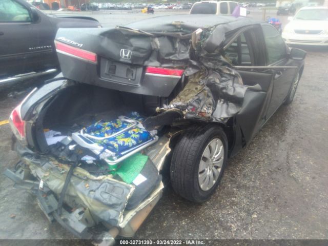 Photo 5 VIN: 1HGCP2F3XCA141289 - HONDA ACCORD SDN 