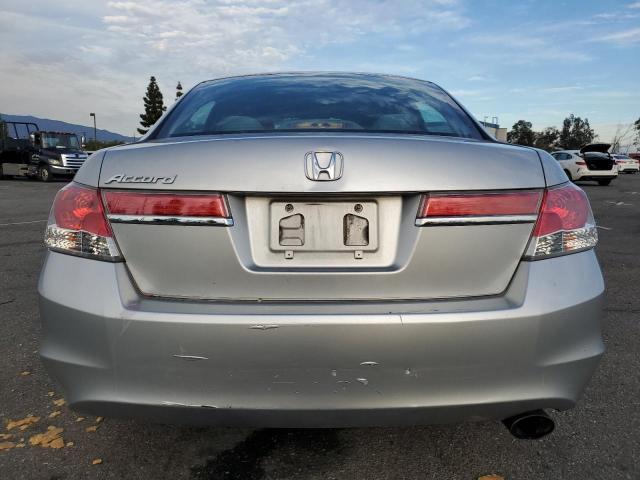 Photo 5 VIN: 1HGCP2F3XCA205637 - HONDA ACCORD 