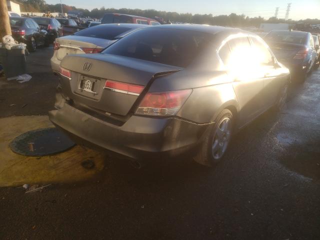 Photo 3 VIN: 1HGCP2F3XCA212667 - HONDA ACCORD LX 