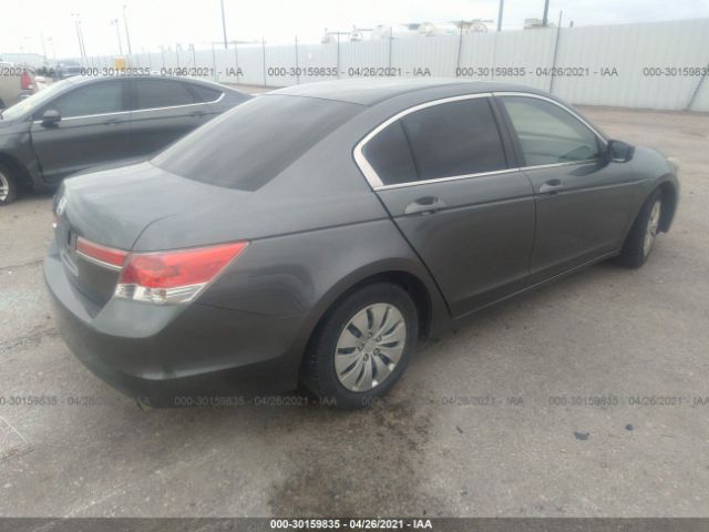 Photo 3 VIN: 1HGCP2F3XCA218100 - HONDA ACCORD SDN 