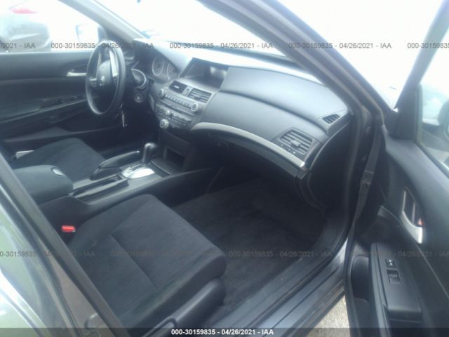 Photo 4 VIN: 1HGCP2F3XCA218100 - HONDA ACCORD SDN 