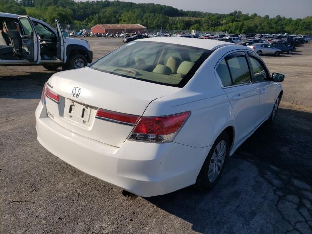 Photo 3 VIN: 1HGCP2F3XCA219439 - HONDA ACCORD LX 