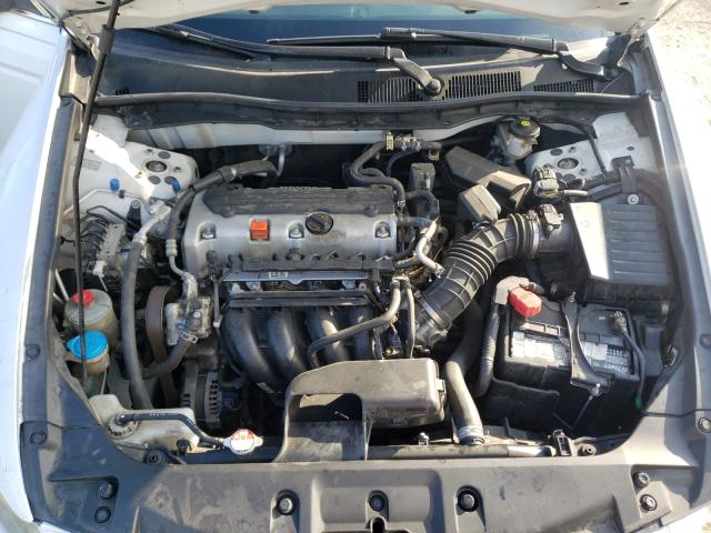 Photo 6 VIN: 1HGCP2F3XCA219439 - HONDA ACCORD LX 