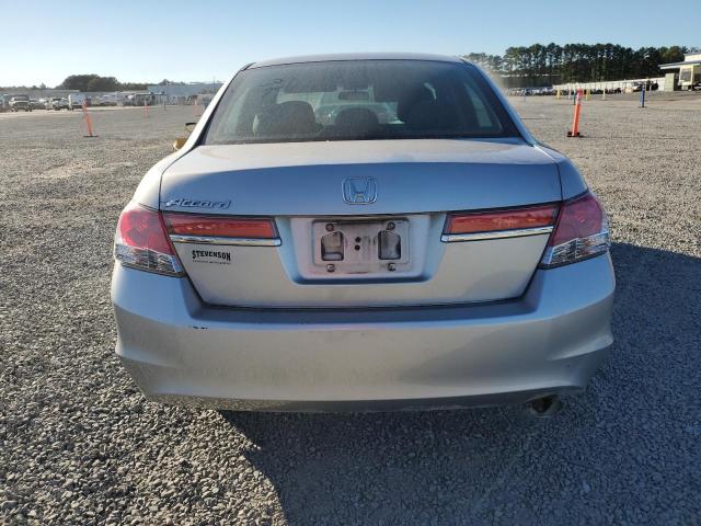 Photo 5 VIN: 1HGCP2F3XCA225645 - HONDA ACCORD LX 