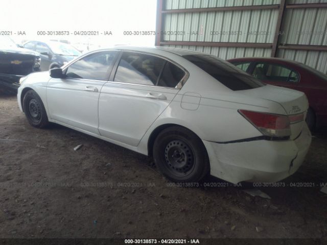 Photo 2 VIN: 1HGCP2F3XCA228643 - HONDA ACCORD SDN 