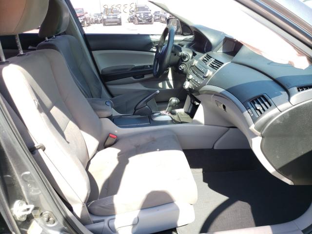 Photo 4 VIN: 1HGCP2F3XCA237990 - HONDA ACCORD LX 