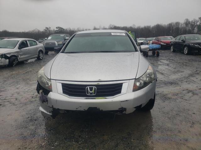 Photo 4 VIN: 1HGCP2F40AA025329 - HONDA ACCORD LXP 