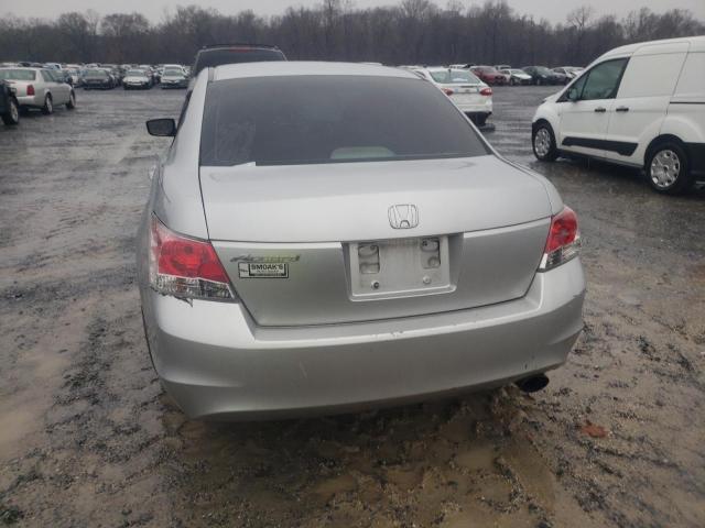 Photo 5 VIN: 1HGCP2F40AA025329 - HONDA ACCORD LXP 