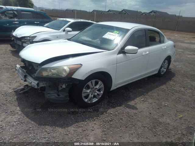 Photo 1 VIN: 1HGCP2F40AA030014 - HONDA ACCORD SDN 