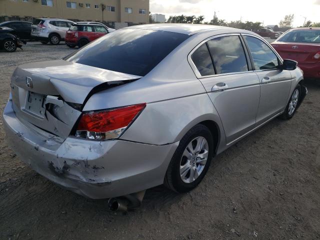 Photo 3 VIN: 1HGCP2F40AA126242 - HONDA ACCORD LXP 