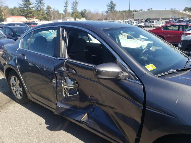 Photo 8 VIN: 1HGCP2F40AA137287 - HONDA ACCORD LXP 