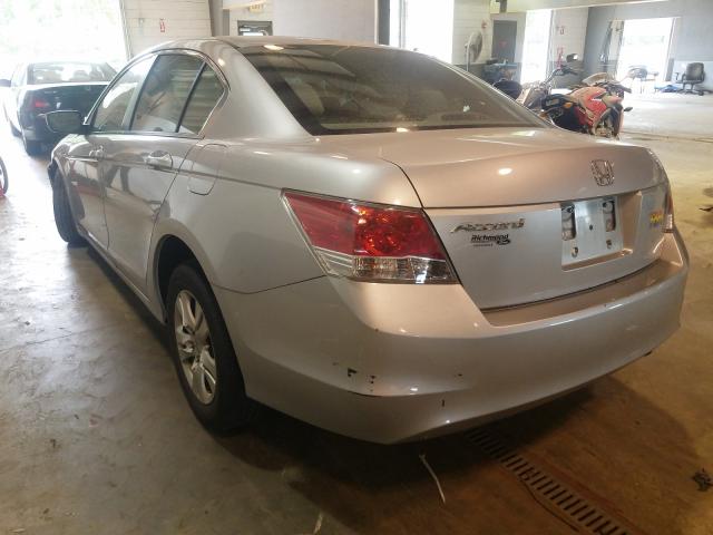 Photo 2 VIN: 1HGCP2F40AA182438 - HONDA ACCORD LXP 