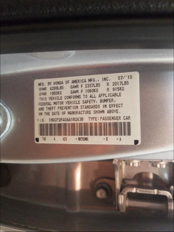 Photo 9 VIN: 1HGCP2F40AA182438 - HONDA ACCORD LXP 