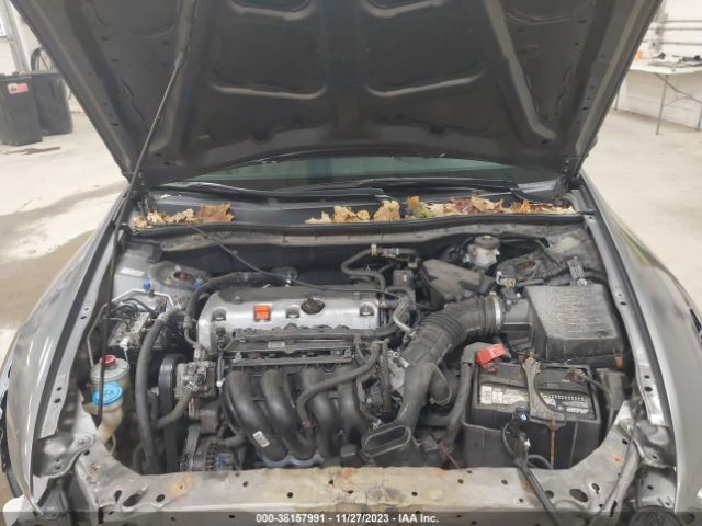 Photo 9 VIN: 1HGCP2F40BA030032 - HONDA ACCORD 