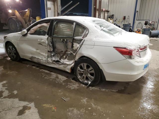 Photo 1 VIN: 1HGCP2F40BA072720 - HONDA ACCORD LXP 