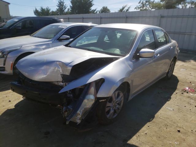 Photo 1 VIN: 1HGCP2F40BA082972 - HONDA ACCORD LXP 