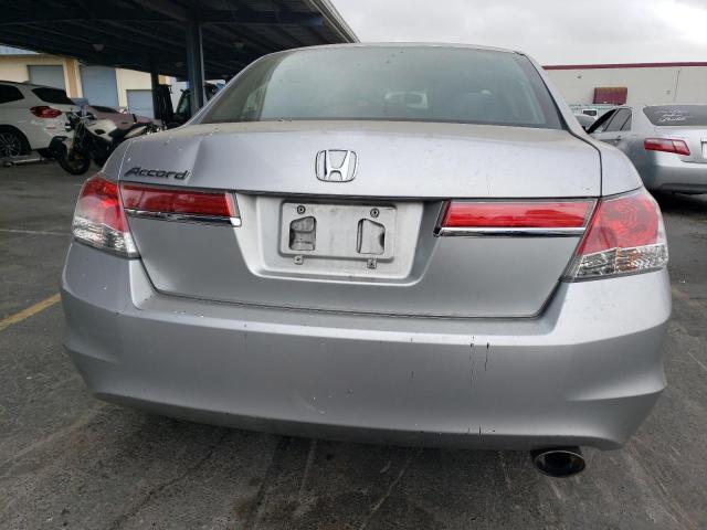 Photo 5 VIN: 1HGCP2F40BA111872 - HONDA ACCORD LXP 