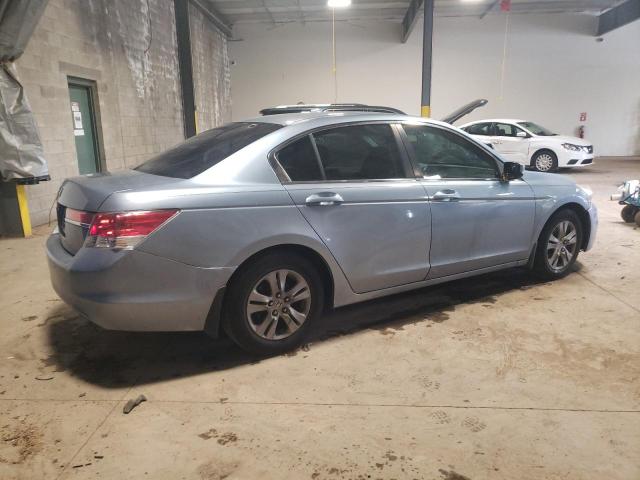 Photo 2 VIN: 1HGCP2F40BA148100 - HONDA ACCORD LXP 