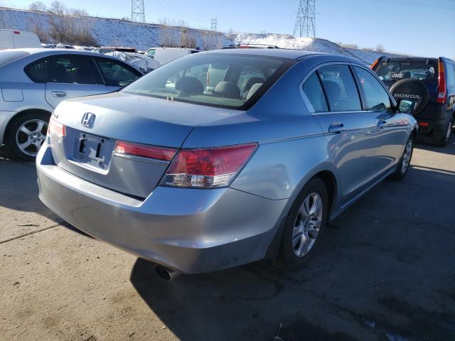 Photo 2 VIN: 1HGCP2F40CA028718 - HONDA ACCORD LXP 