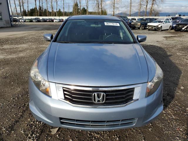 Photo 4 VIN: 1HGCP2F40CA041338 - HONDA ACCORD 